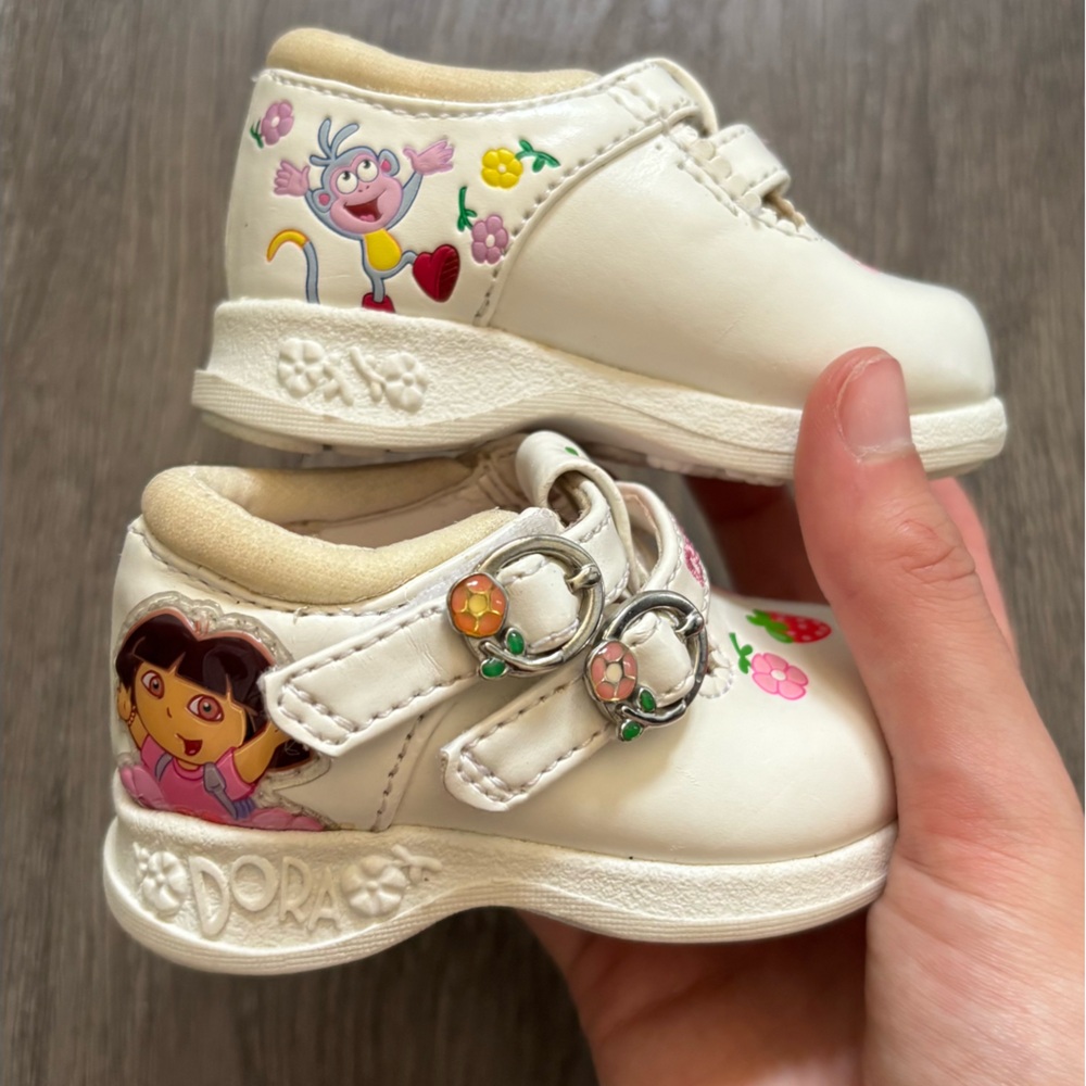Y2K Dora the Explorer Baby Shoes